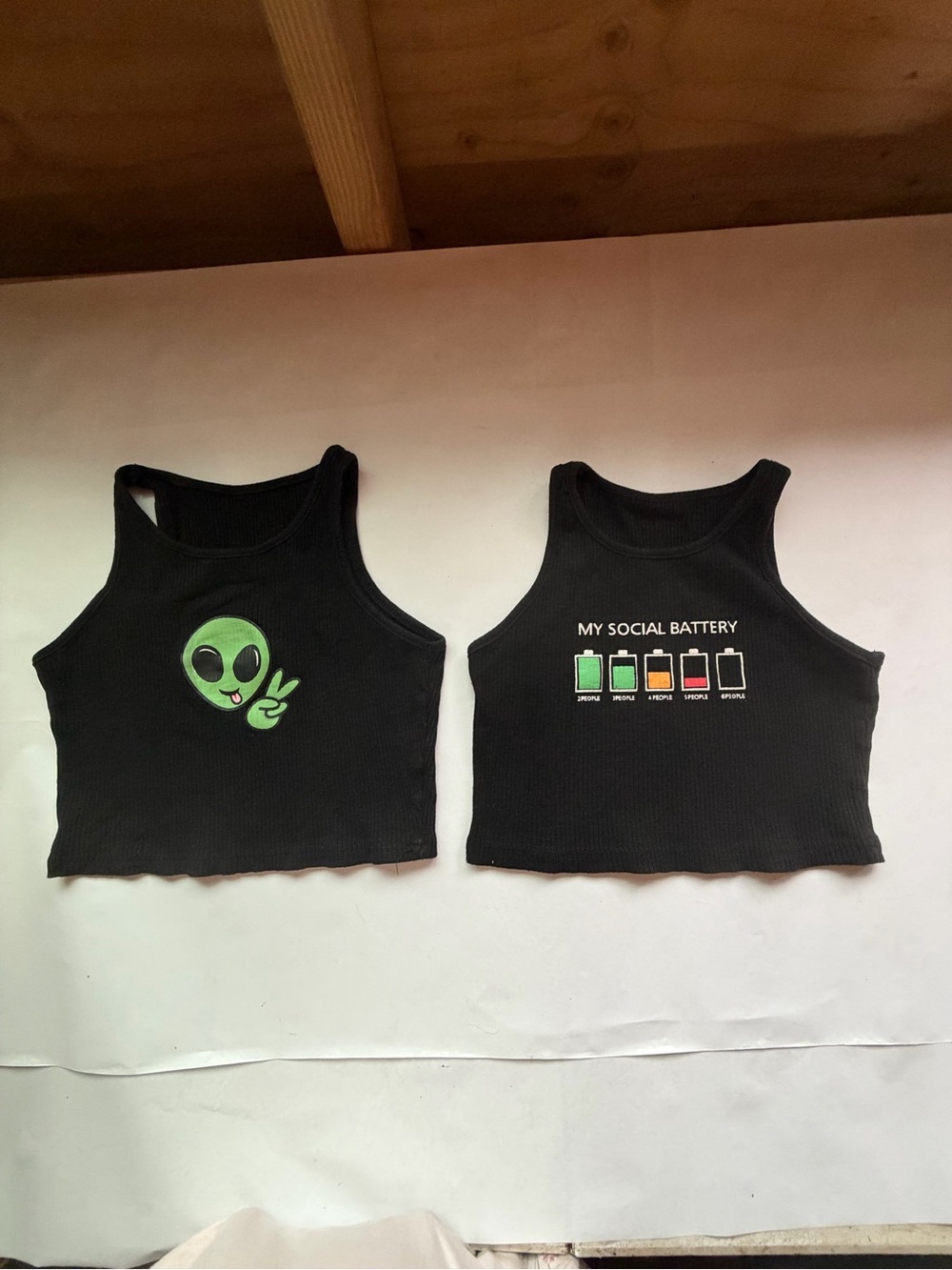 My social battery & alien crop top